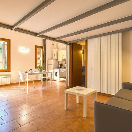 Апартаменты Altido Colorful Studio For 4 Near Leaning Tower With Parking *